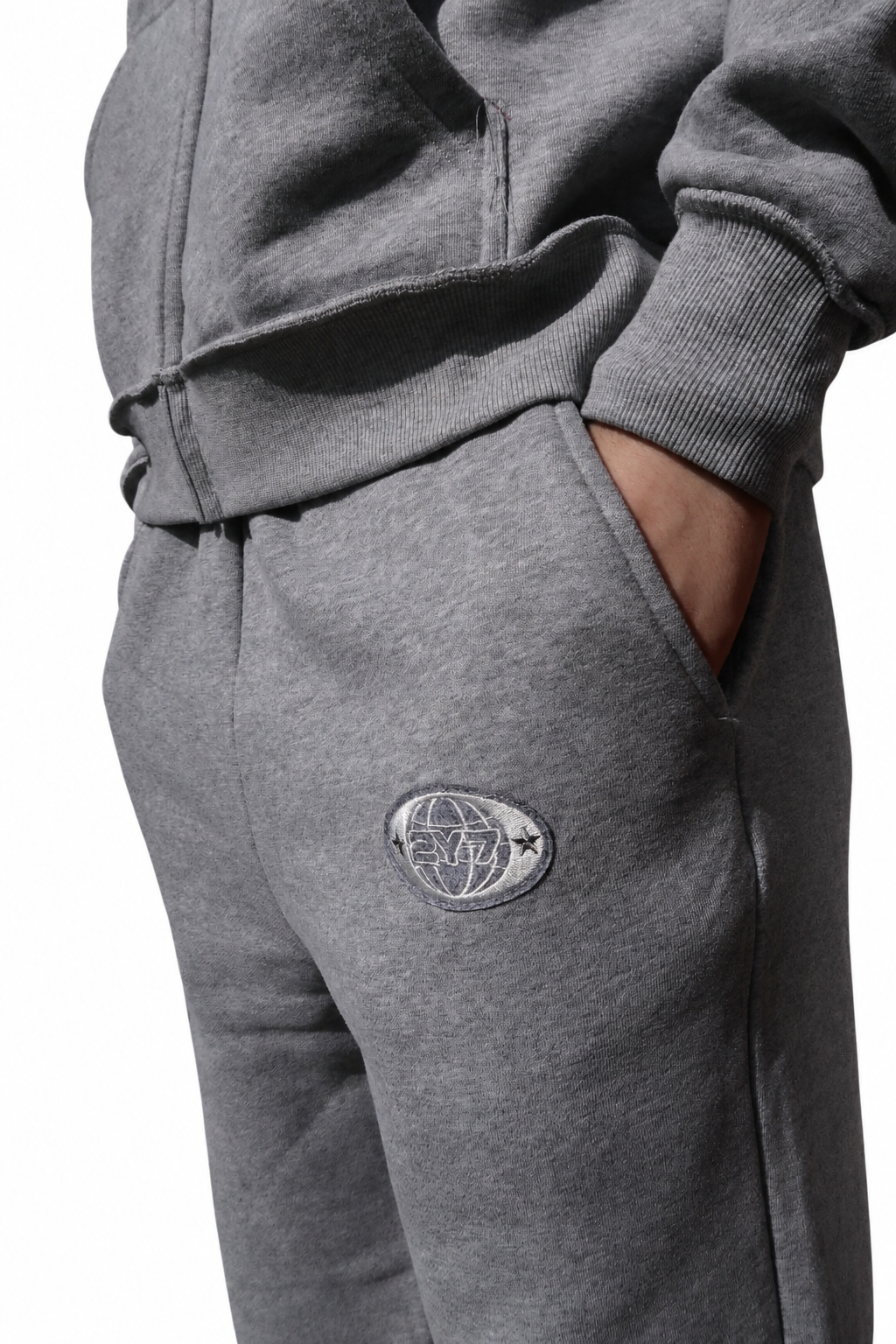 2Y7 Tracksuit Grey