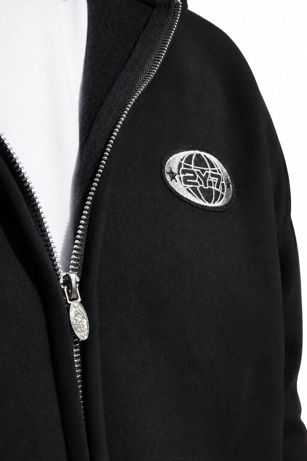 2Y7 Tracksuit Black